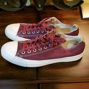 Chuck Taylor All Star Low - Gooseberry Sz11 (Rare)